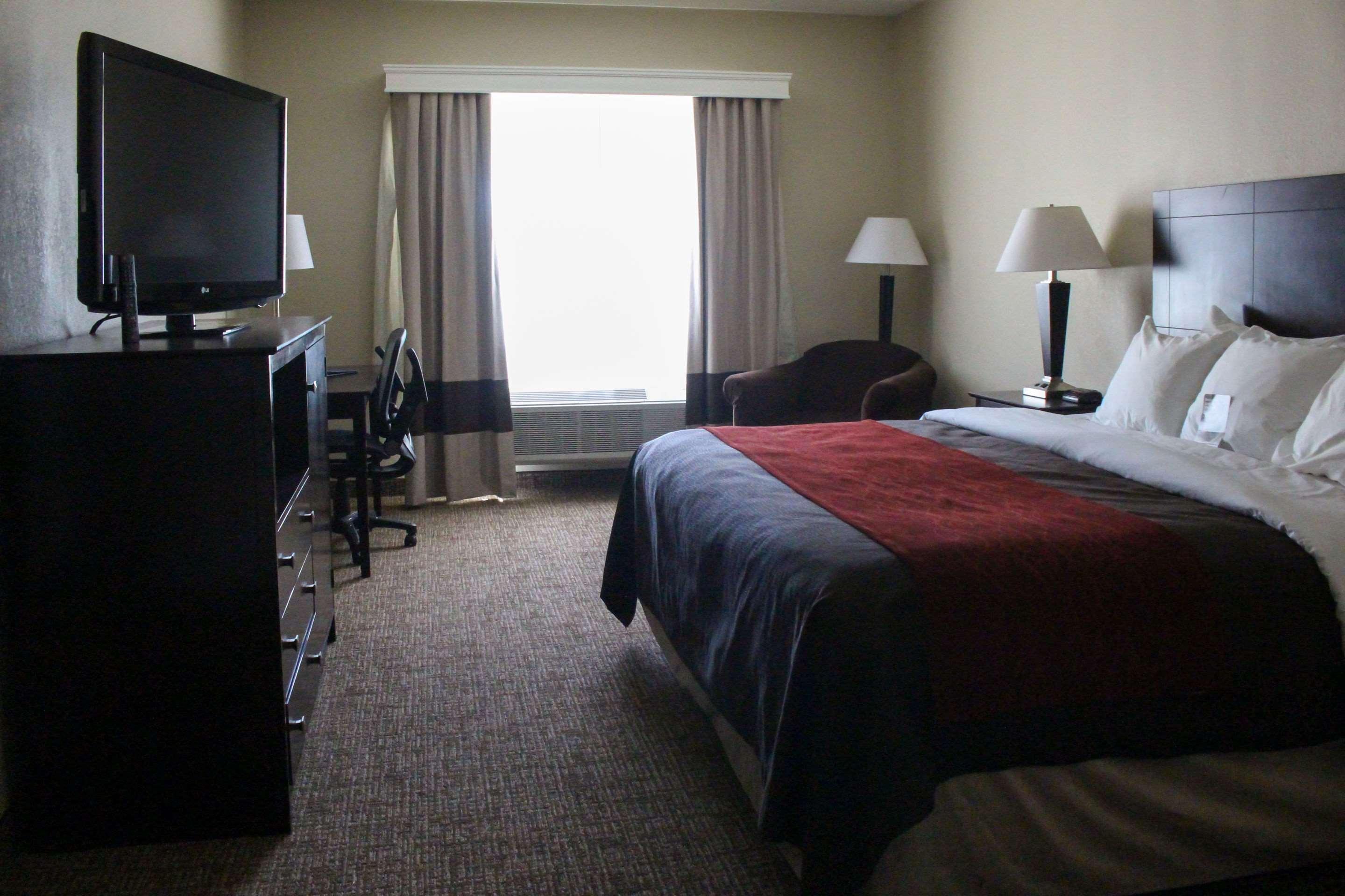 Comfort & North Tucson Marana Hotel