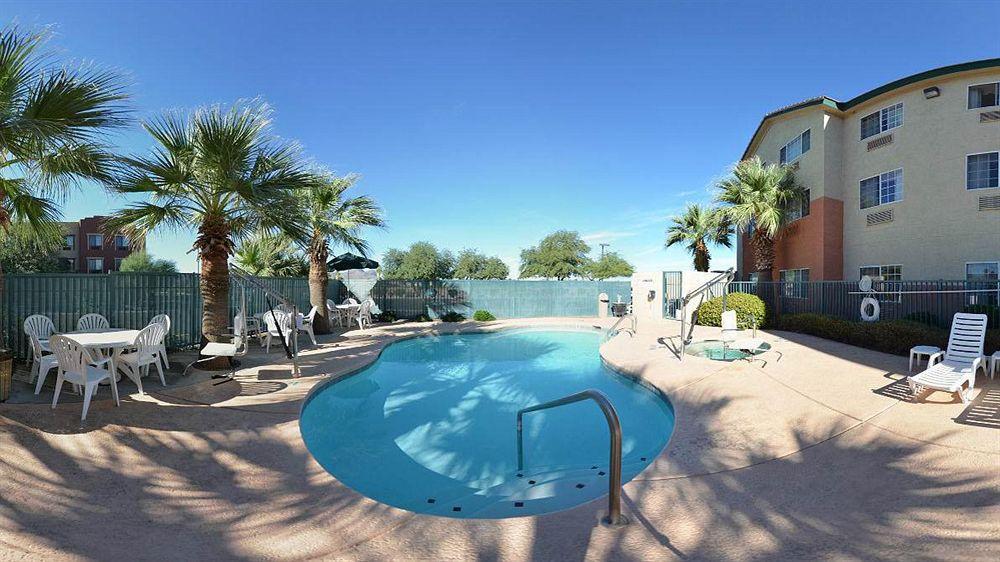 Hotel Comfort & North Tucson Marana