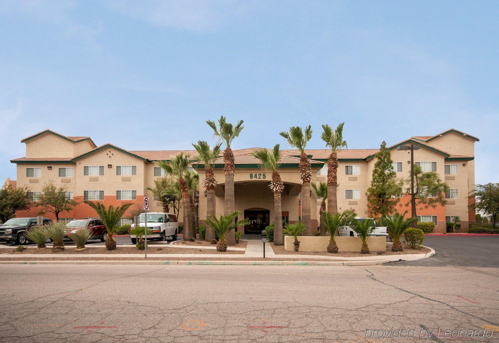 Comfort & North Tucson Marana Hotel 3*