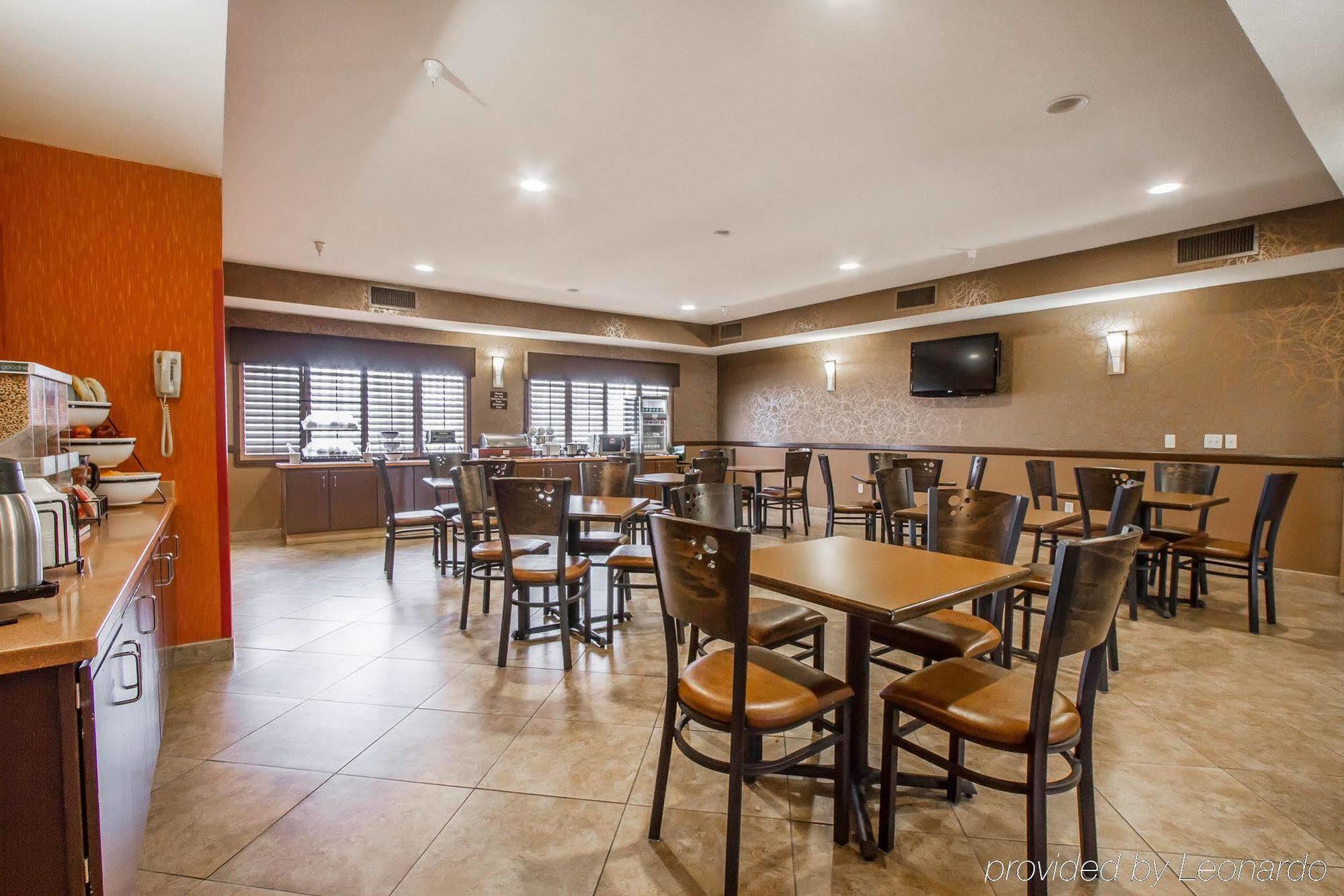 Comfort & North Tucson Marana Hotel